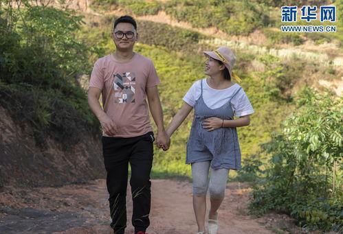 农村夫妻视频,农村夫妻温馨生活剪影